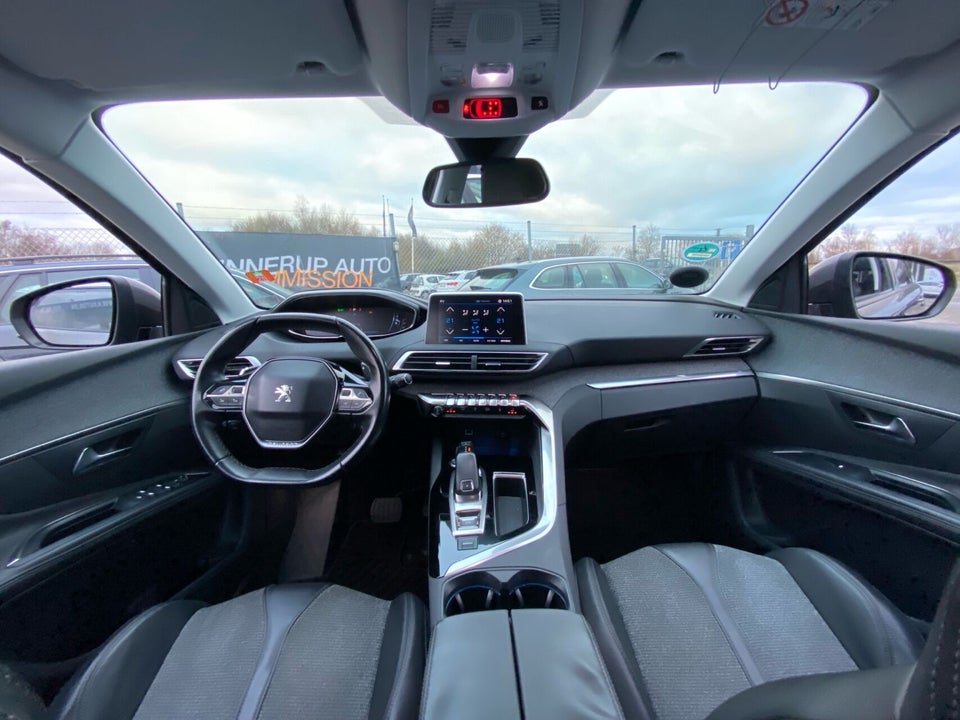 Peugeot 5008 1,6 e-THP 165 Allure EAT6 7prs 5d