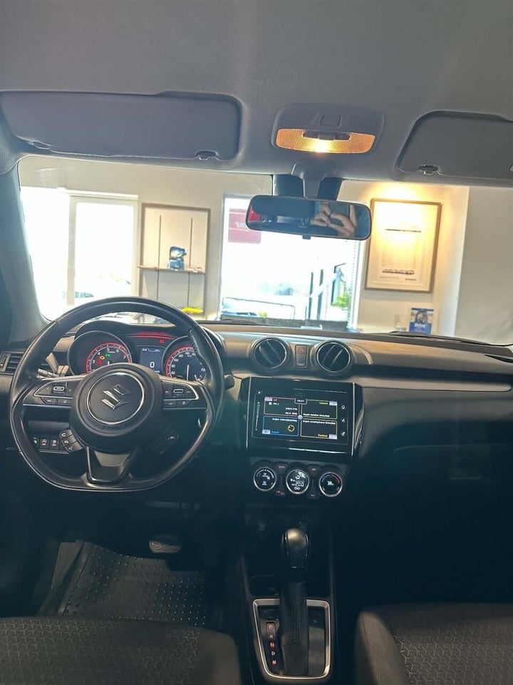 Suzuki Swift 1,2 mHybrid Exclusive CVT 5d