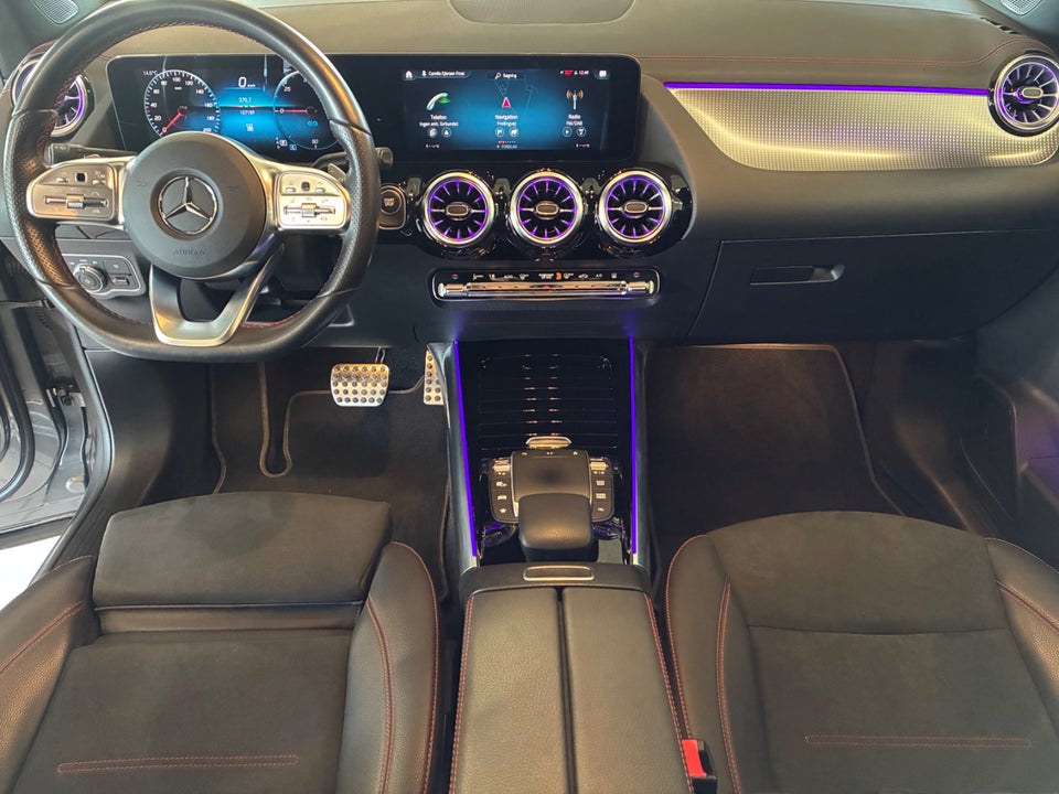 Mercedes EQA300 AMG Line 4Matic 5d