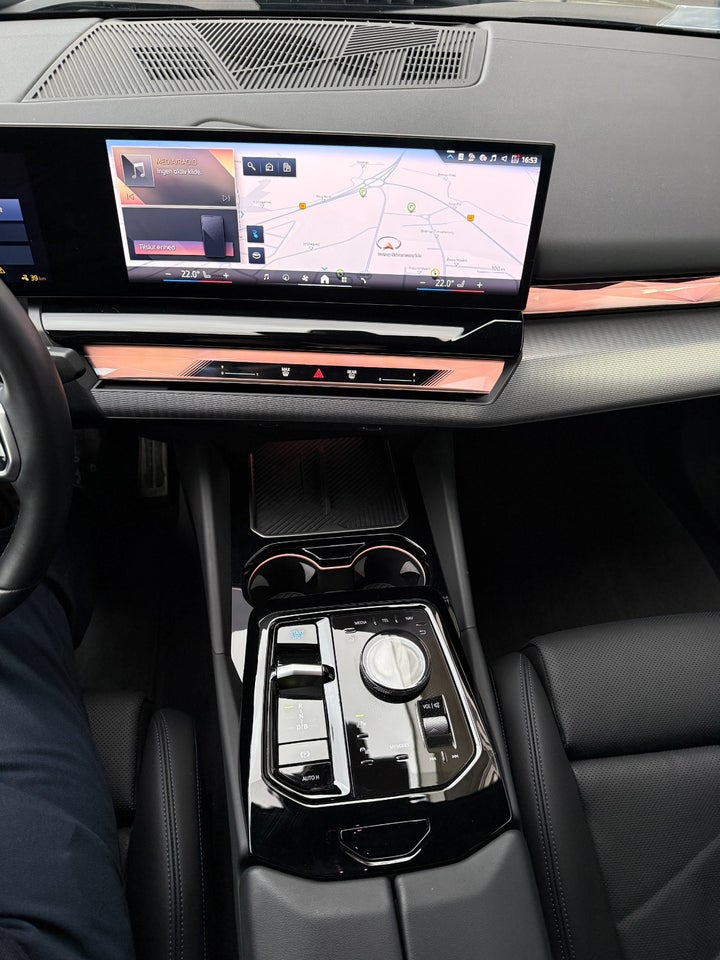 BMW i5 eDrive40 M-Sport 4d