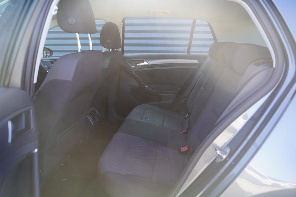 VW Golf VII 1,4 TSi 125 Comfortline DSG 5d