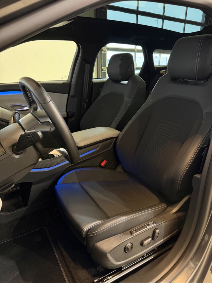 Ford Explorer 79 Premium Extended Range AWD 5d