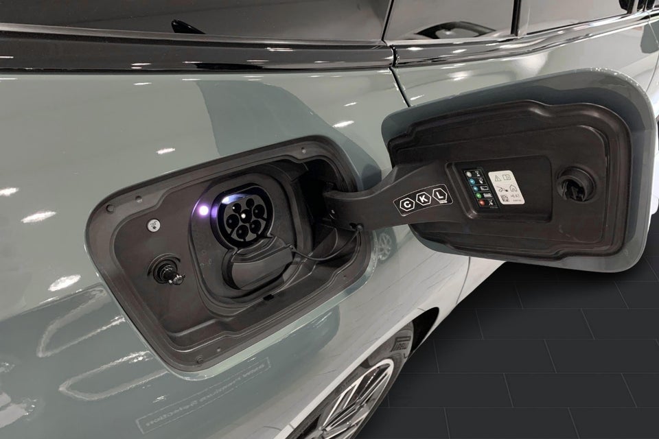 BMW i5 M60 Touring xDrive 5d