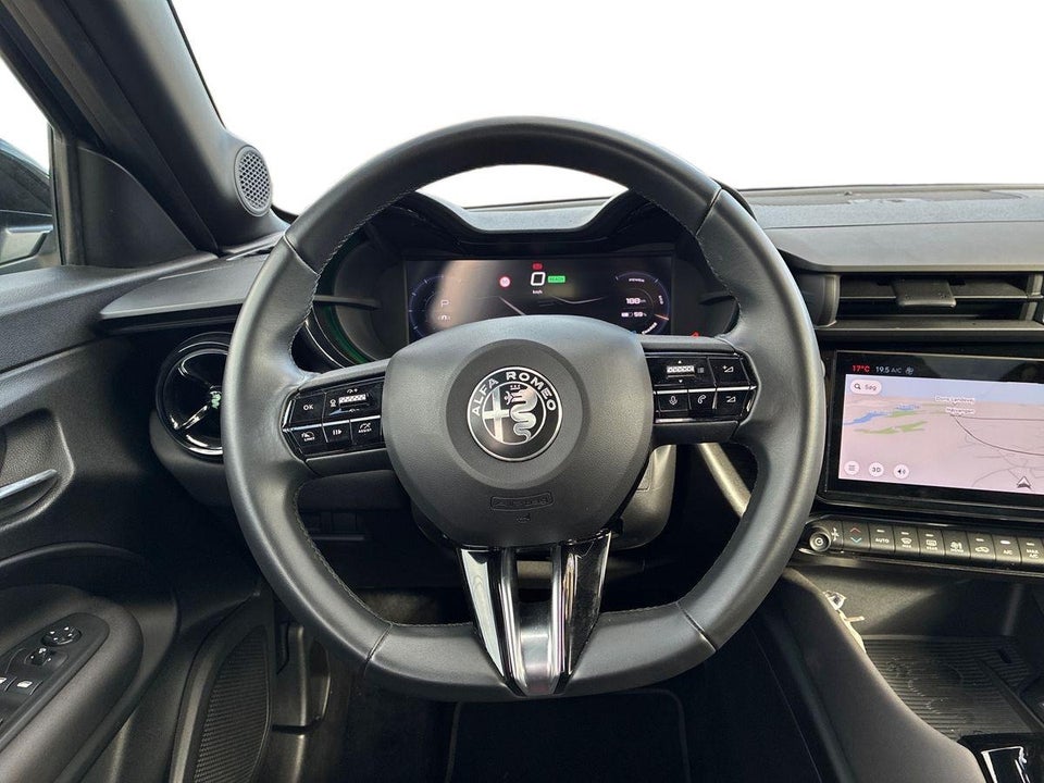 Alfa Romeo Junior Elettrica Speciale 5d
