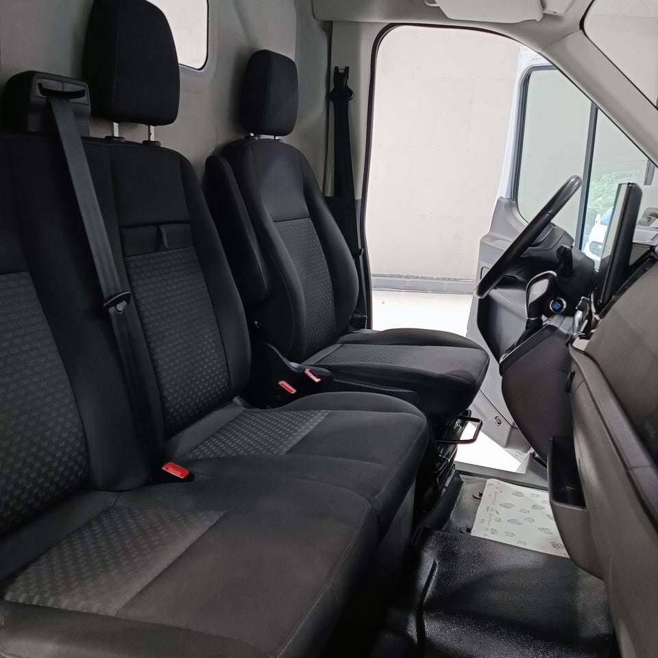 Ford Transit 350 L3 Van 2,0 TDCi 170 Limited aut. H2 FWD