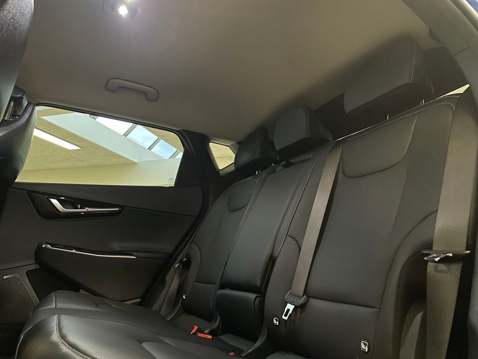 Kia EV6 77 Long Range Upgrade 5d