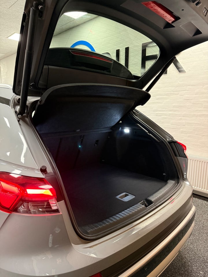 Audi Q4 e-tron 50 S-line quattro 5d