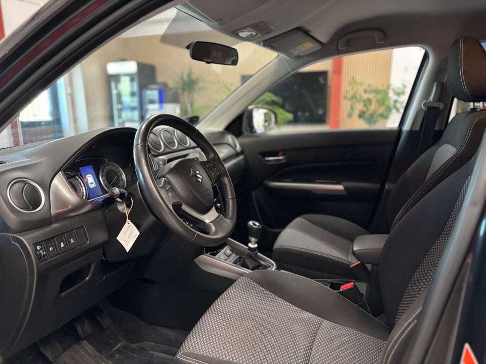 Suzuki Vitara 1,0 Boosterjet Active 5d