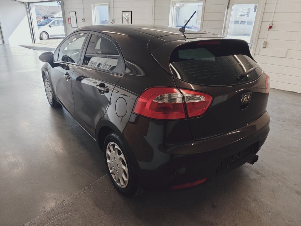 Kia Rio 1,1 CRDi 75 Motion 5d