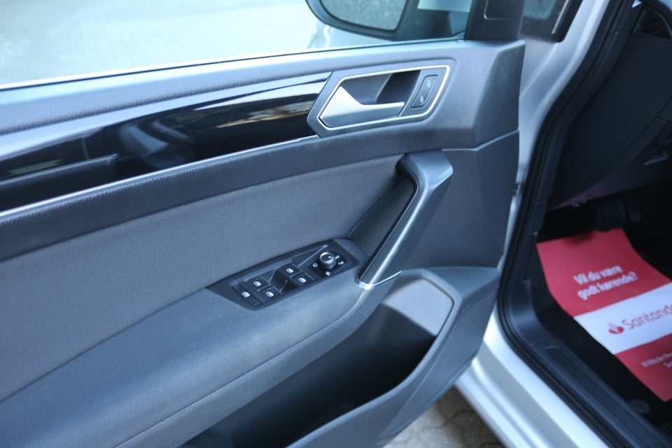 VW Touran 1,4 TSi 150 Highline DSG 7prs 5d