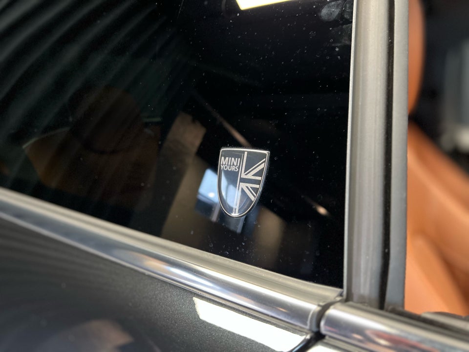 MINI Cooper SE Yours Trim 3d