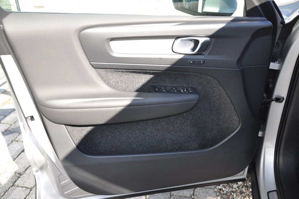 Volvo XC40 2,0 T4 190 Inscription aut. 5d