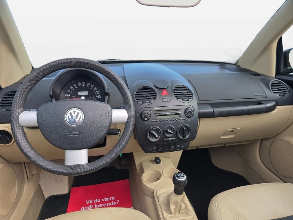 VW New Beetle 1,6 Cabriolet 2d