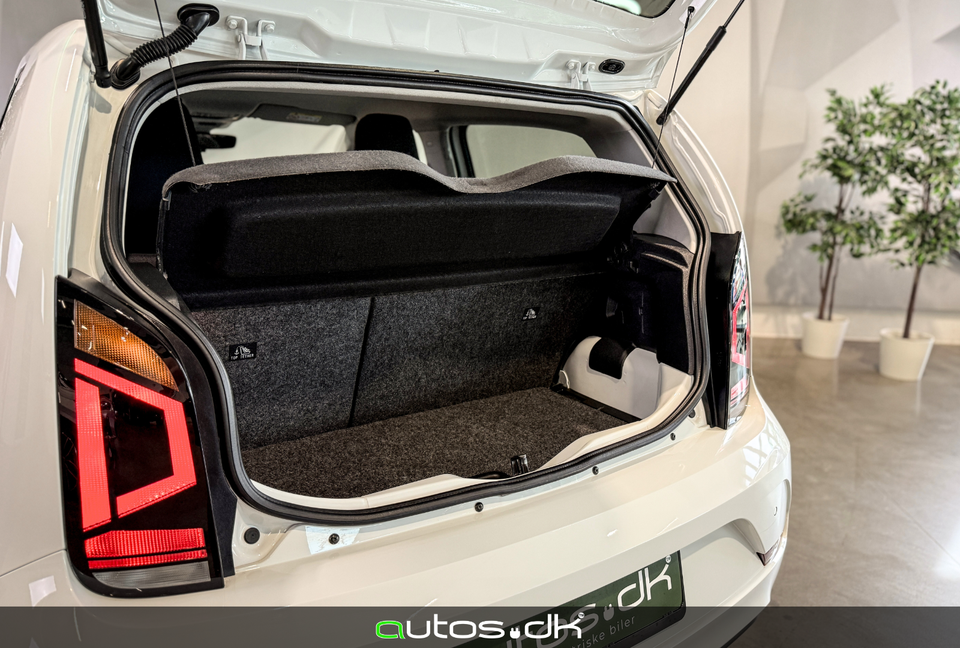 VW e-Up! Style Plus 5d