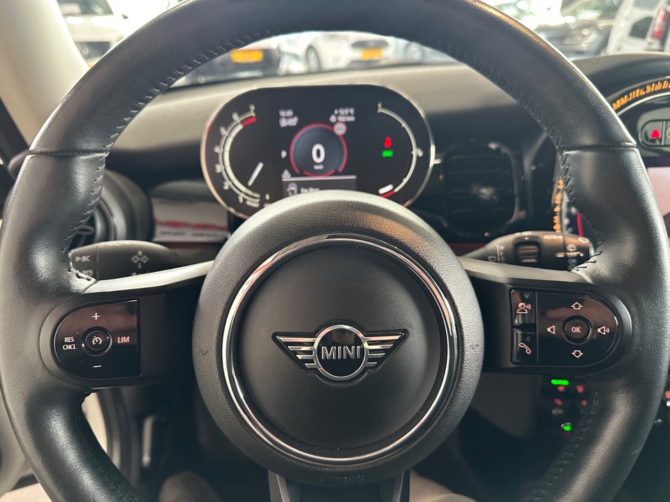 MINI Cooper 1,5 Maximise aut. 3d