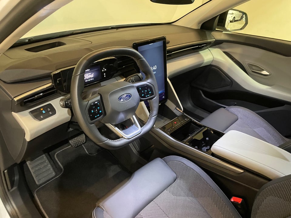 Ford Explorer 82 Select Extended Range 5d