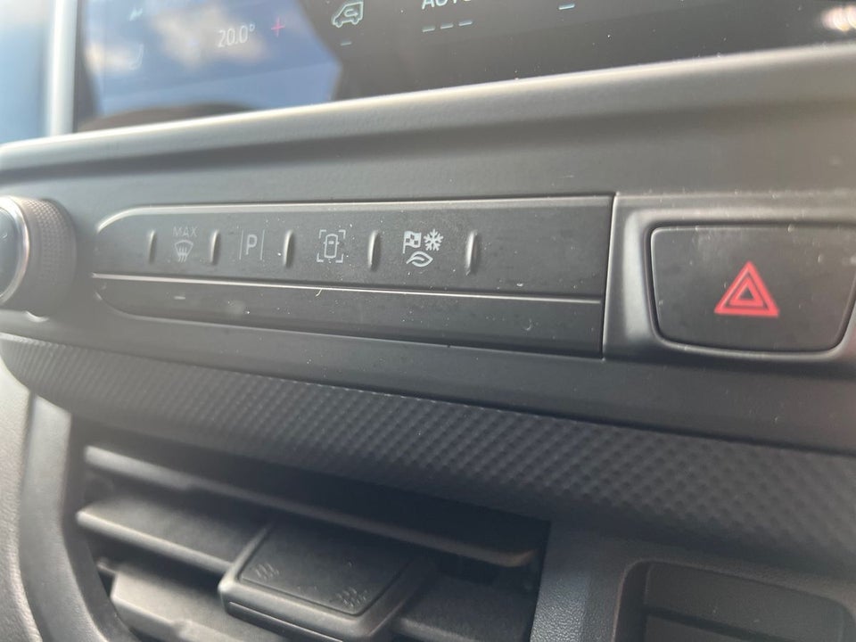 Ford Transit Custom 320 L2 2,5 PHEV Trend CVT