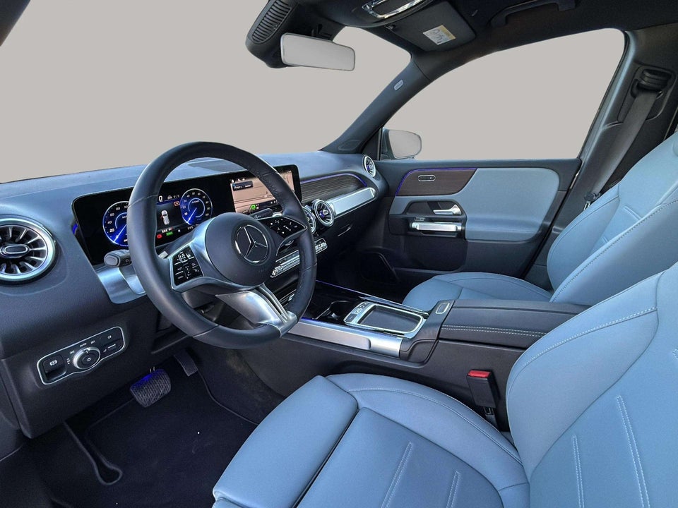 Mercedes EQB300 Progressive Advance Plus 4Matic 5d