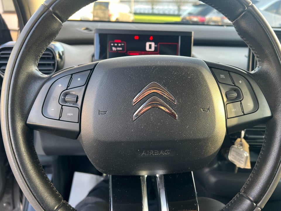 Citroën C4 Cactus 1,6 BlueHDi 100 Feel Van 5d