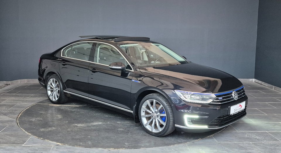 VW Passat 1,4 GTE DSG 4d
