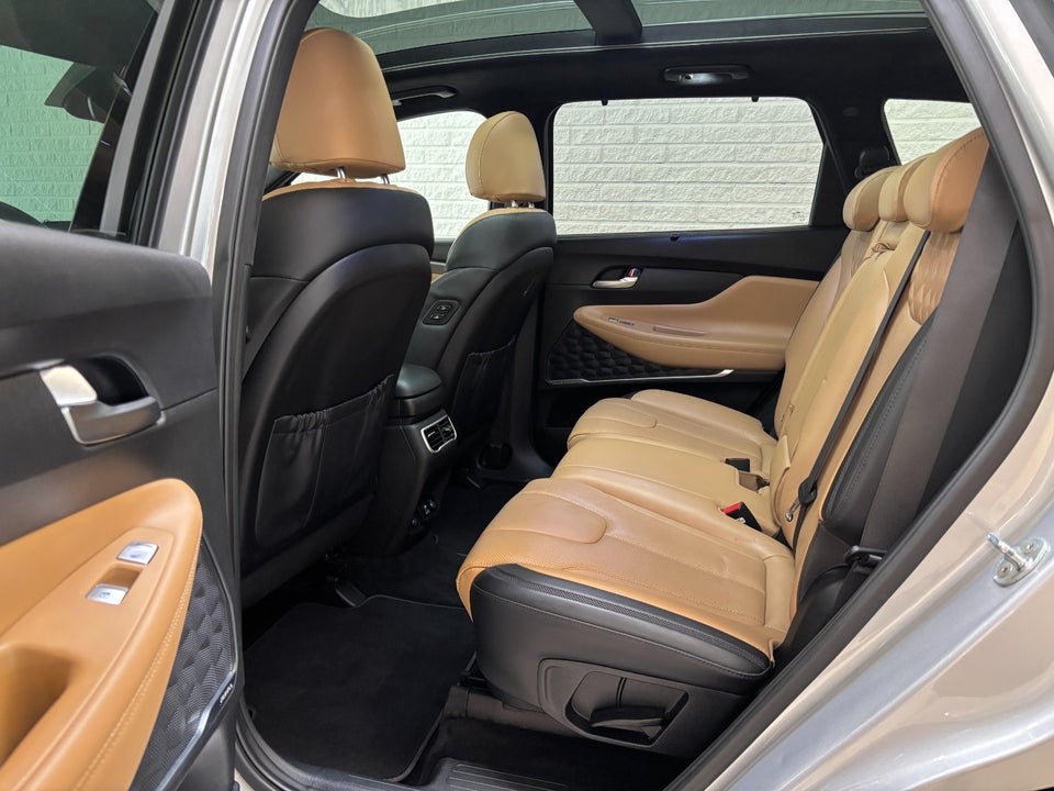 Hyundai Santa Fe 1,6 PHEV Ultimate aut. 4WD 7prs 5d