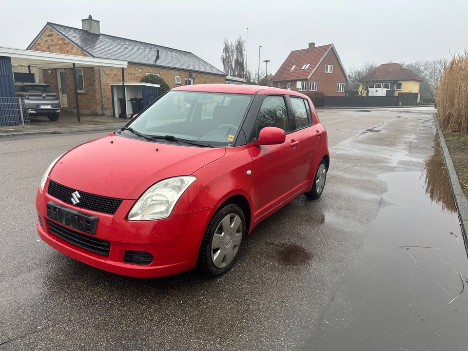 Suzuki Swift 1,3 GLS 5d