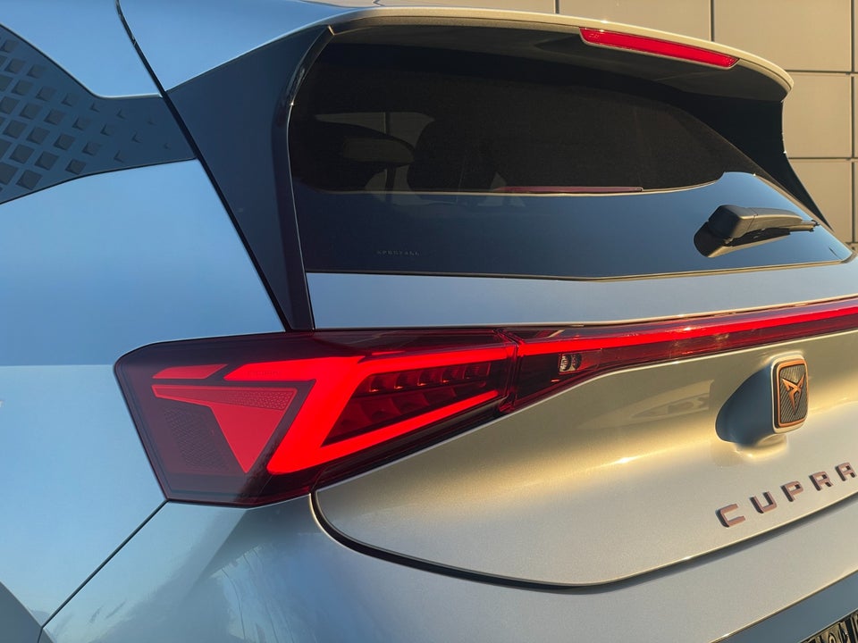 Cupra Born 58 Dinamica Pack High 5d