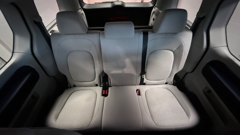 VW ID.Buzz 77 Pro SWB 5d