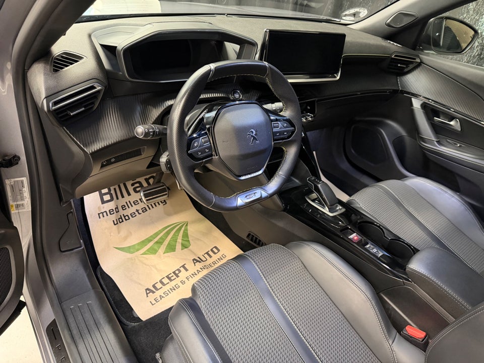 Peugeot e-2008 50 GT Line 5d