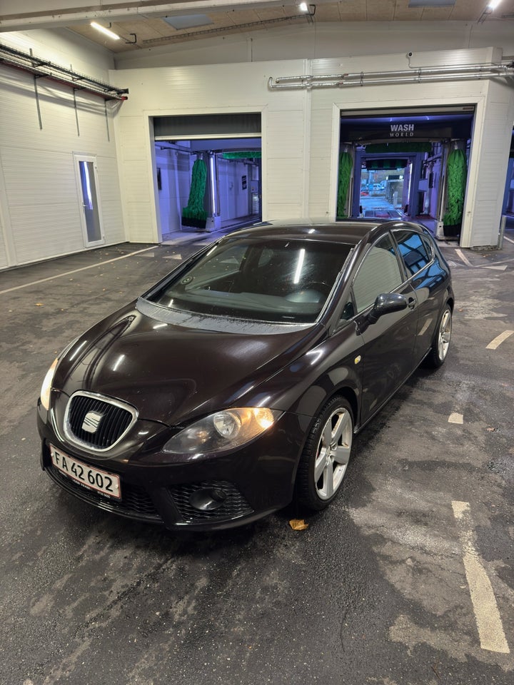 Seat Leon 2,0 TSi Cupra 5d