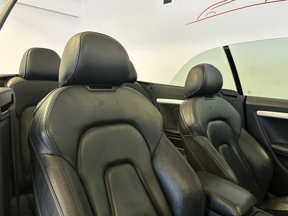 Audi A5 3,0 TDi 245 S-line Cabriolet quattro S-tr. 2d