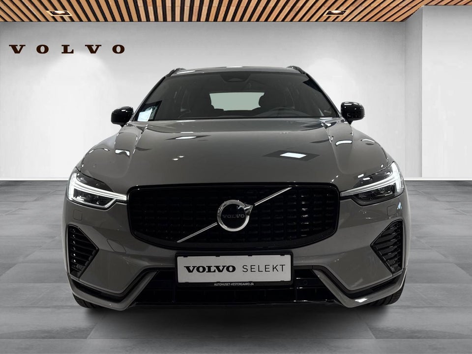 Volvo XC60 2,0 T6 ReCharge Plus Dark aut. AWD 5d