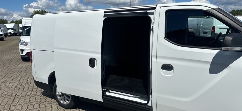 Maxus e-Deliver 3 50 Cargo Van LWB