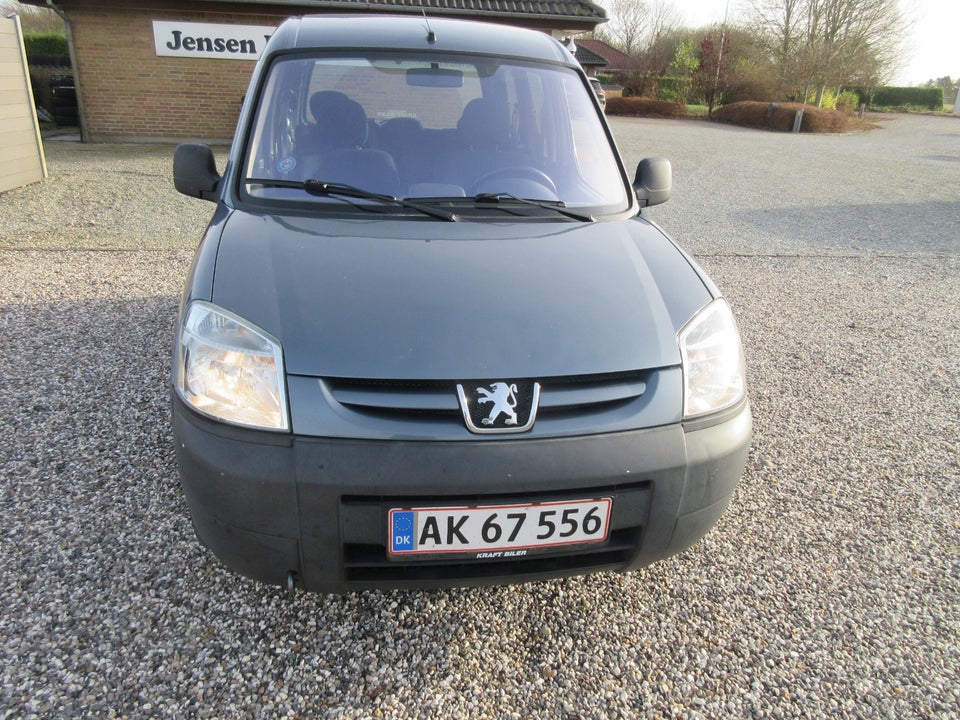 Peugeot Partner 1,4 XR Combi 5 5d