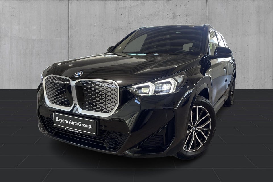 BMW iX1 eDrive20 M-Sport 5d
