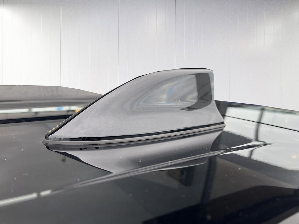 Toyota Corolla Cross 2,0 Hybrid Style Comfort CVT 5d