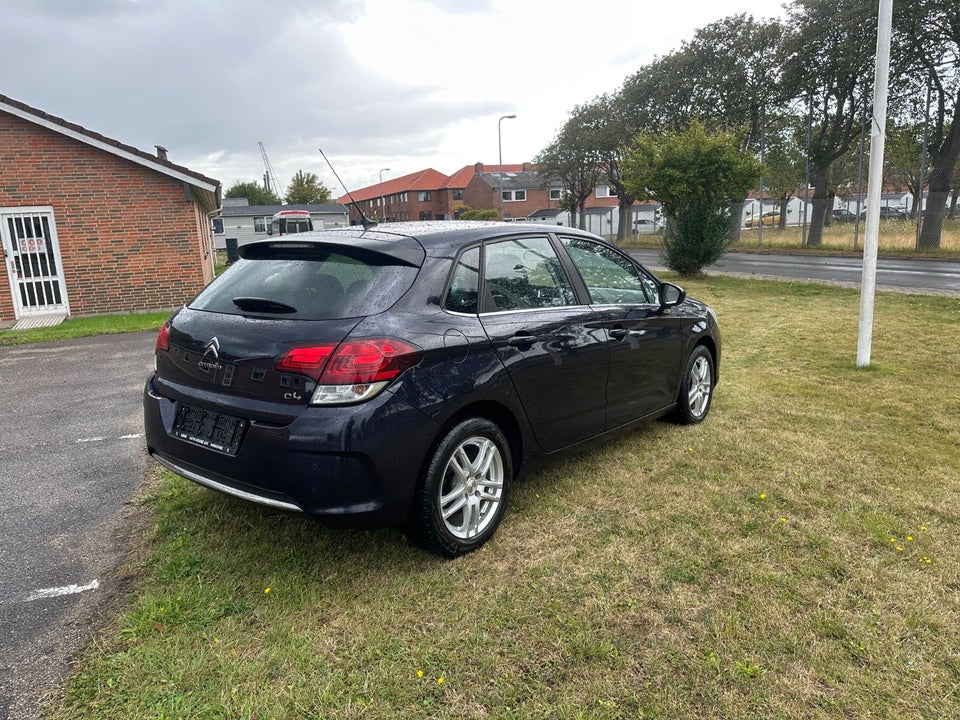 Citroën C4 1,2 PureTech 130 Feel 5d