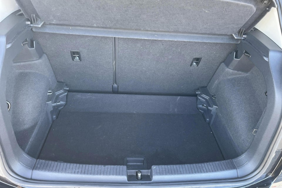 VW T-Cross 1,0 TSi 110 Life DSG 5d