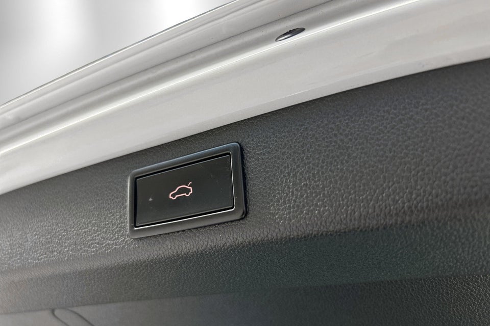 Skoda Superb 1,5 TSi 150 Business Executive Combi DSG 5d