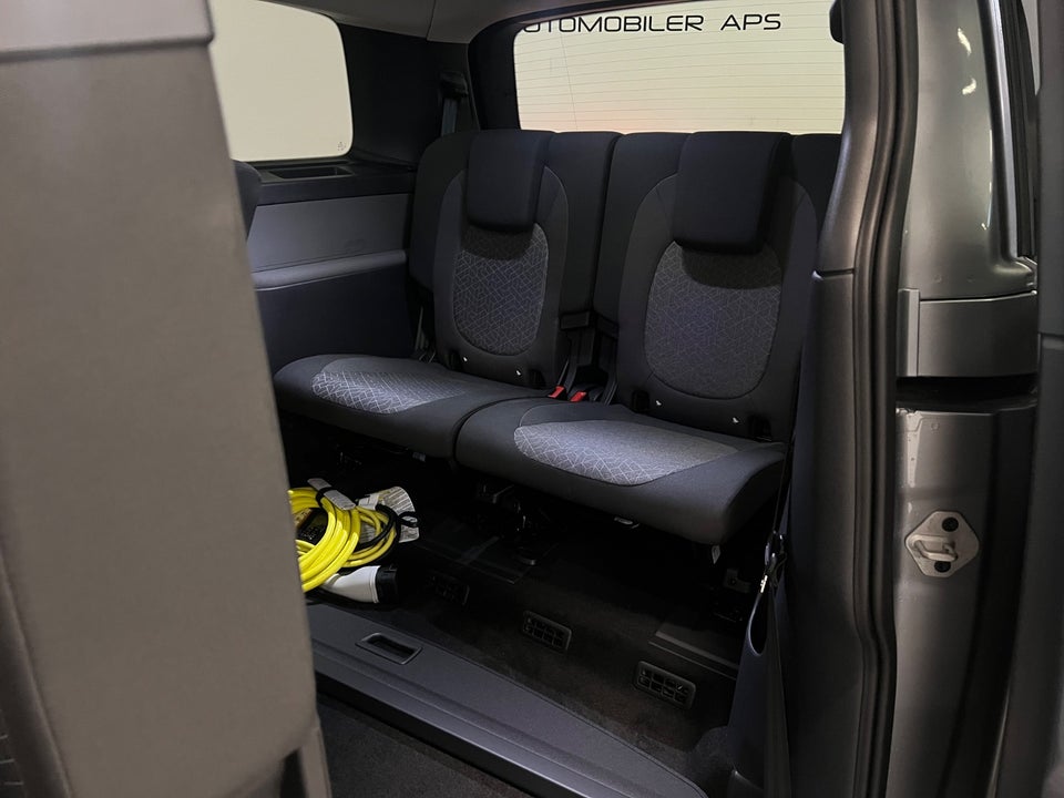 VW ID.Buzz 86 Life 7prs LWB 5d