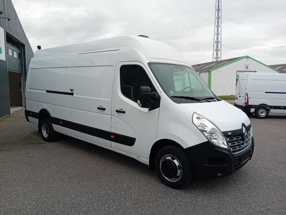 Renault Master III T35 2,3 dCi 165 L4H3 Kassevogn RWD