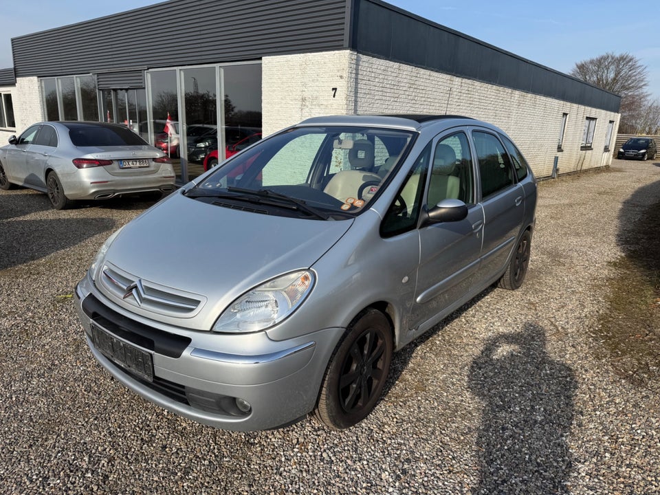 Citroën Xsara Picasso 2,0i 16V Exclusive aut. 5d