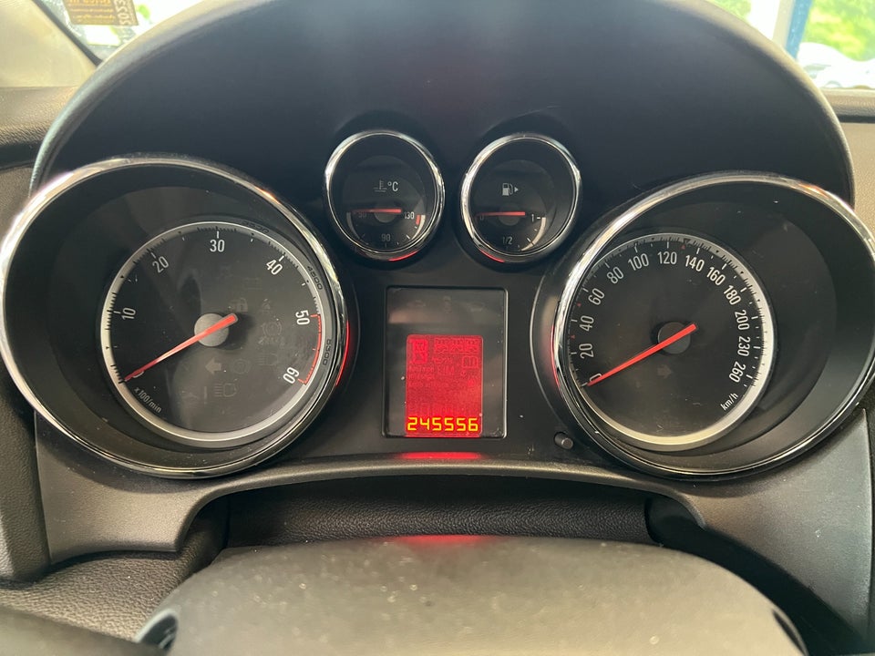 Opel Astra 1,7 CDTi 110 Enjoy Sports Tourer 5d