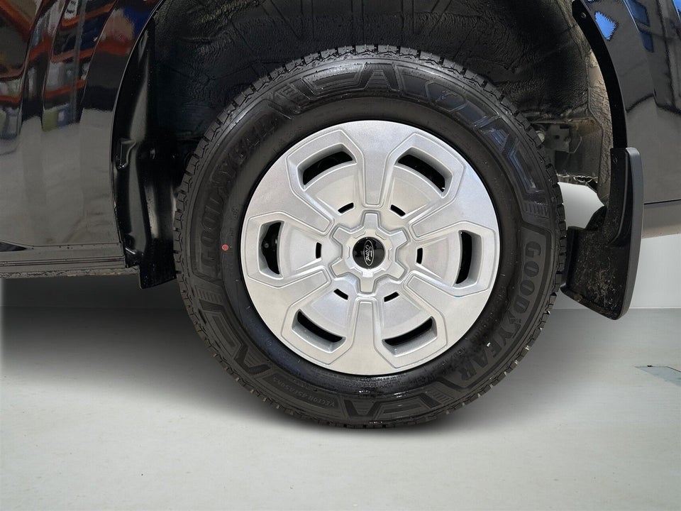 Ford Transit Custom 320L 2,0 EcoBlue Trend aut.