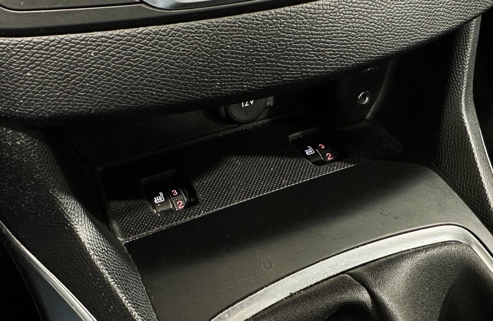 Peugeot 308 1,6 BlueHDi 120 Allure SW 5d