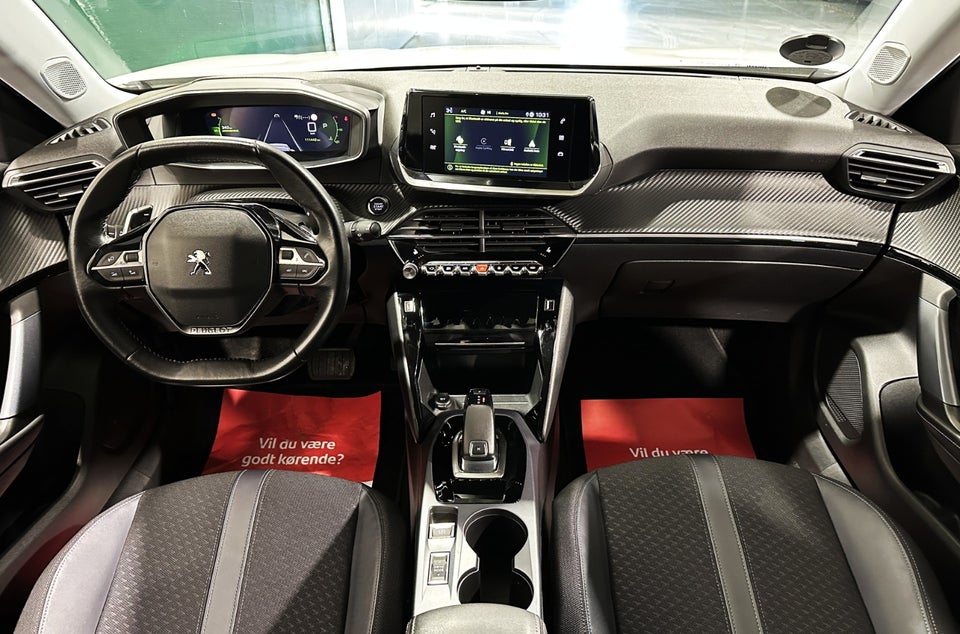 Peugeot 2008 1,5 BlueHDi 130 Allure EAT8 5d