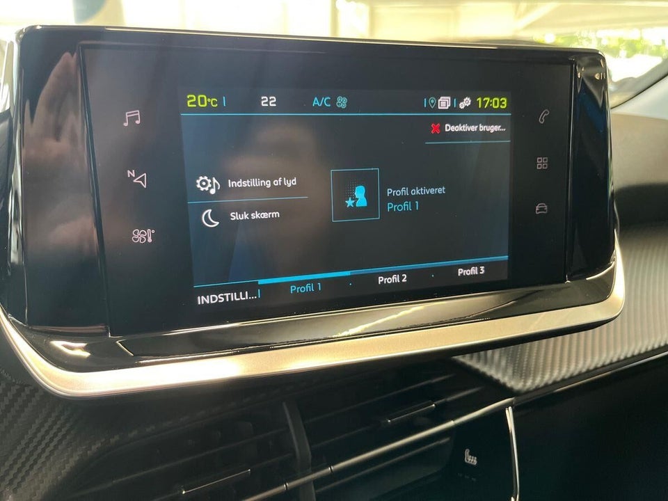 Peugeot e-208 50 Style 5d