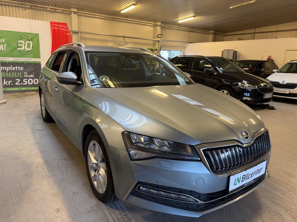 Skoda Superb 1,4 TSi iV Style Combi DSG 5d