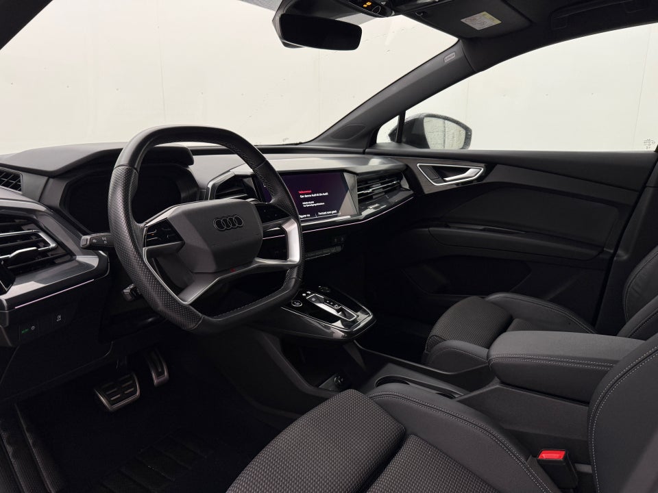 Audi Q4 e-tron 40 S-line Sportback 5d