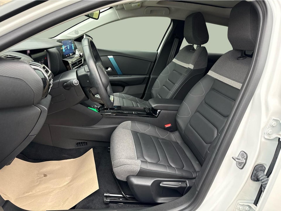 Citroën ë-C4 50 Shine 5d